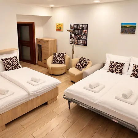 O2 Arena 1 Minute Walk - Moravina Apartment Prague